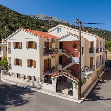 Alexatos Studios & Apartments Agia Efimia Ngoại thất bức ảnh