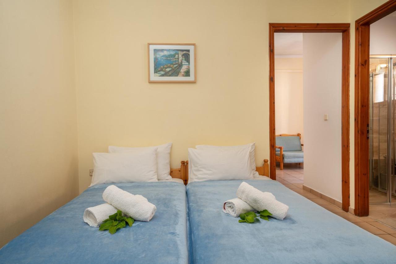 Alexatos Studios & Apartments Agia Efimia Ngoại thất bức ảnh