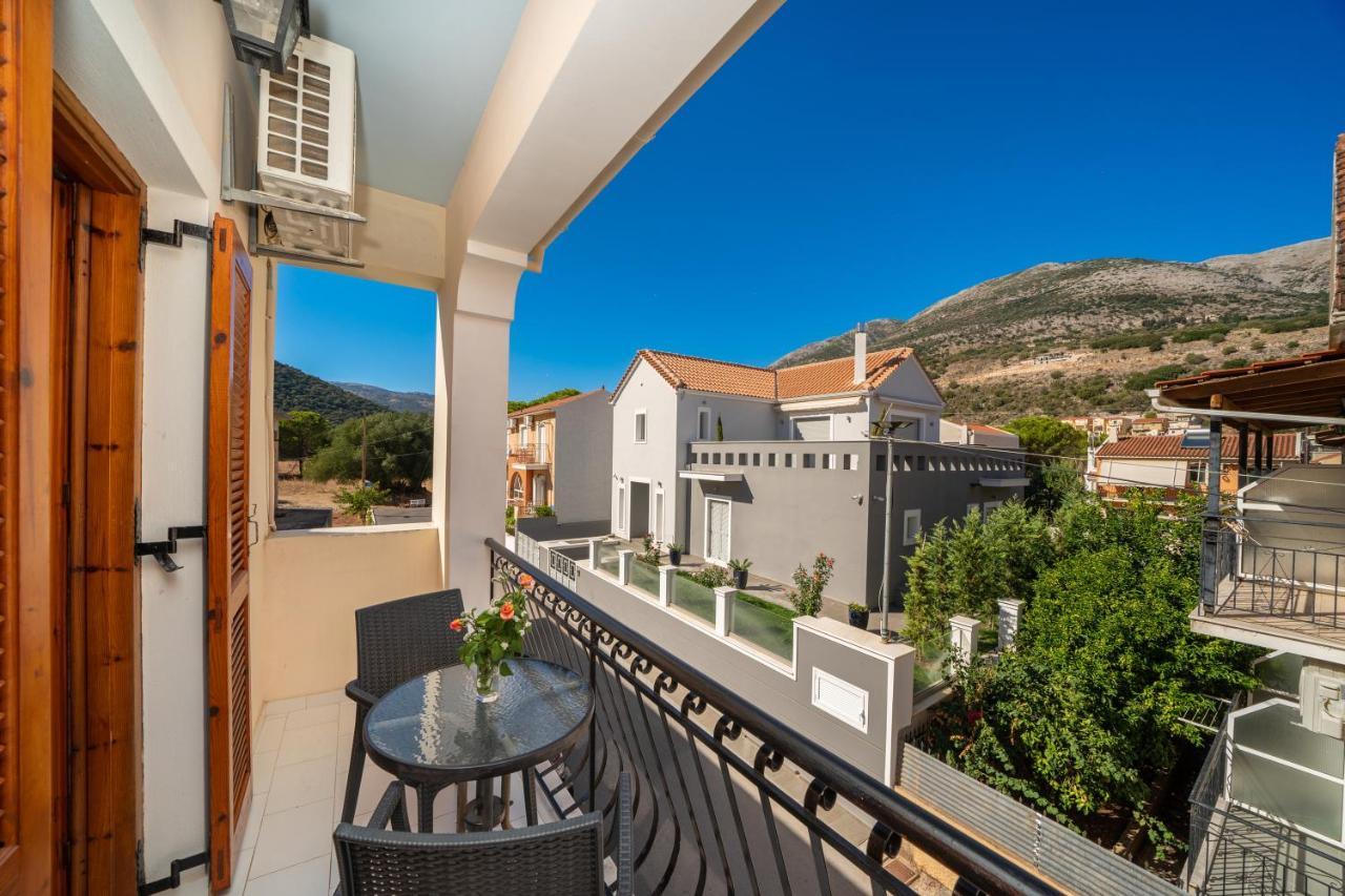 Alexatos Studios & Apartments Agia Efimia Ngoại thất bức ảnh