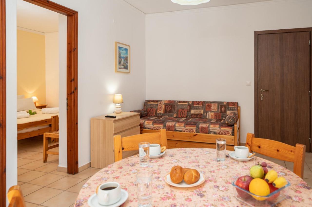 Alexatos Studios & Apartments Agia Efimia Ngoại thất bức ảnh