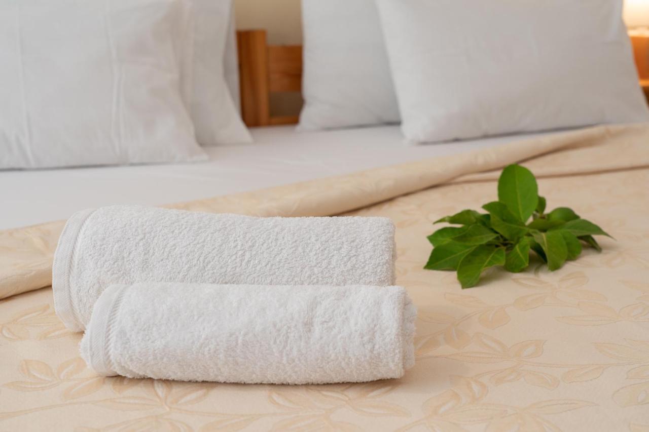 Alexatos Studios & Apartments Agia Efimia Ngoại thất bức ảnh