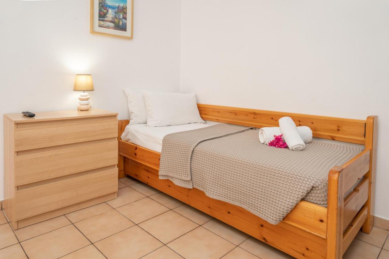 Alexatos Studios & Apartments Agia Efimia Ngoại thất bức ảnh