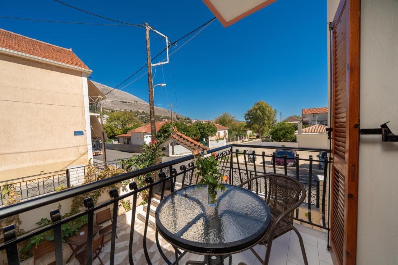 Alexatos Studios & Apartments Agia Efimia Ngoại thất bức ảnh
